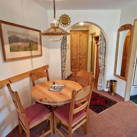 Chesa Bellaval, Haus Rizza 2-zimmerwohnung *